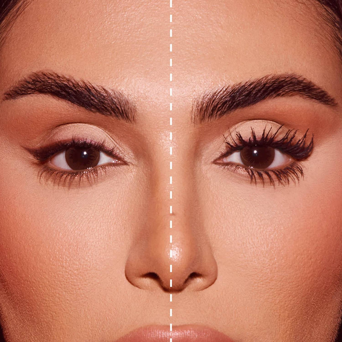 HUDA BEAUTY 1 COAT WOW! EXTRA VOLUMIZING AND LIFTING MASCARA
