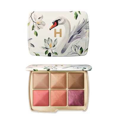 hourglass ambient swan, holiday makeup palette, vegan face palette, luxury blush palette, hourglass strobe powder, limited edition sasha unisex, photoluminescent technology, clean makeup, Hourglass morocco , livraison ivraison maroc , makeup maroc
