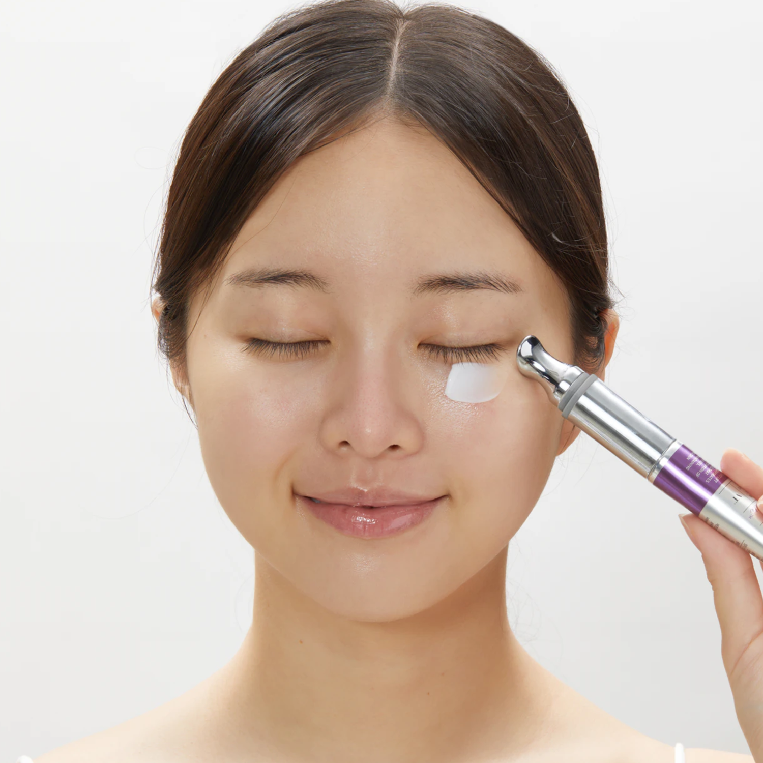 VT Cosmetics Crème lifting pour les yeux avec spicules Reedle Shot 